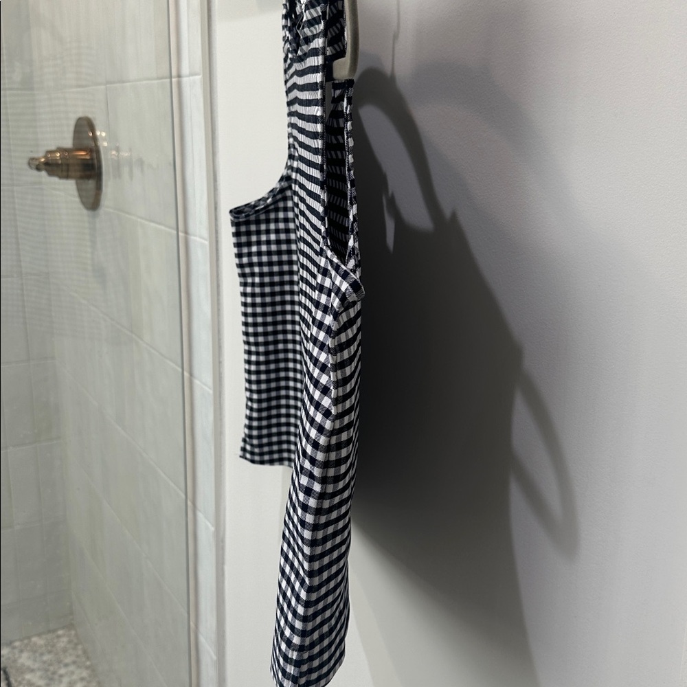 Navy and White Gingham Sleeveless Shell Top - Picture 4 of 4